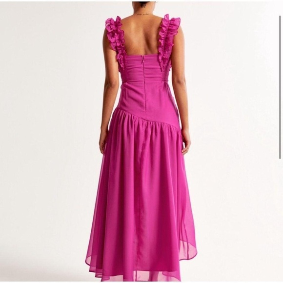 Abercrombie & Fitch Dresses & Skirts - Abercrombie & Fitch Pink Ruffle Dress